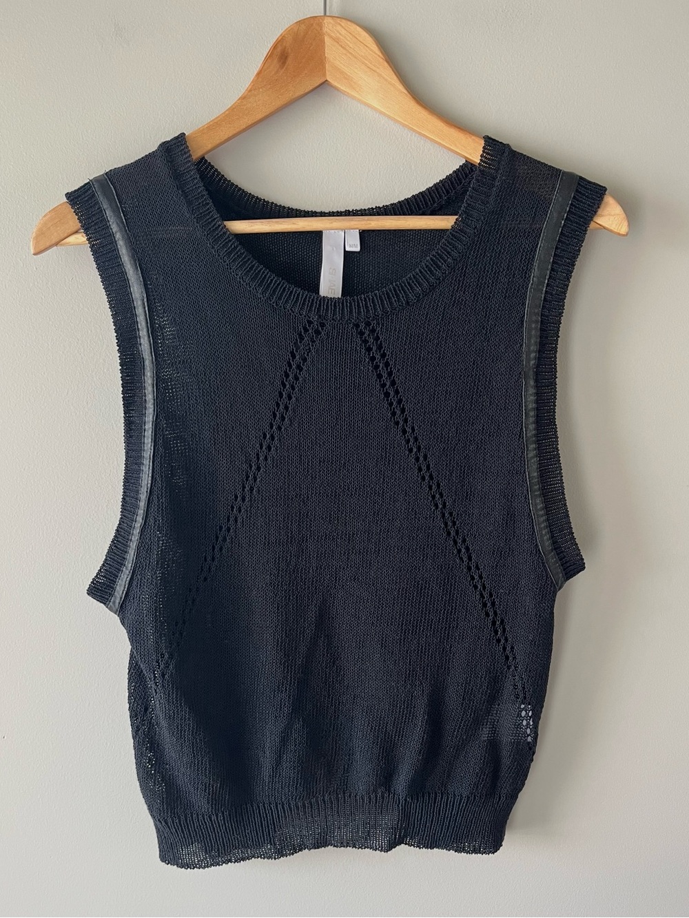 SI - IAE Black Knit Women's Sweater Vest Leather Trim Split Size Medium - Preppy